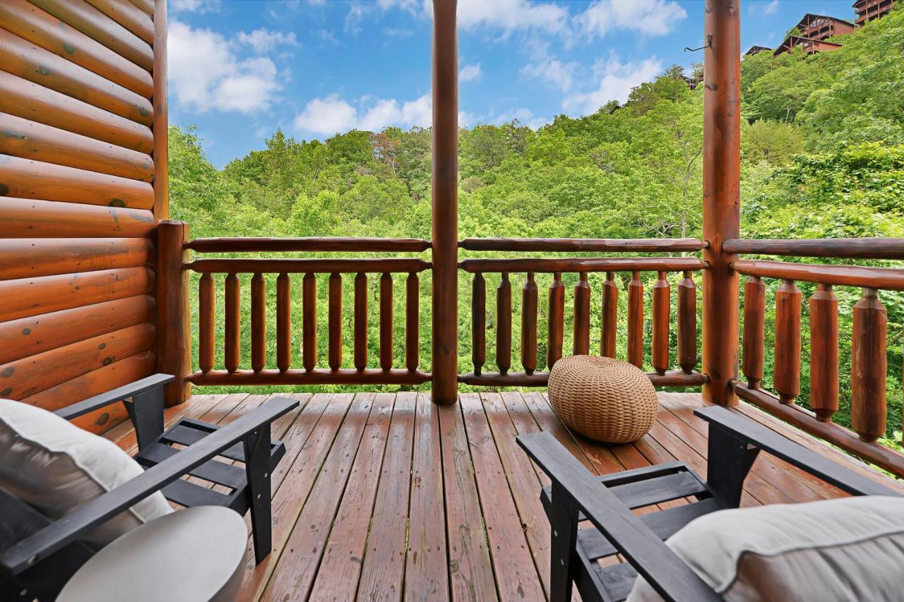 Gorgeous Large Mountain View Cabin W Hot Tub, Free Wifi, Games Villa Sevierville Exterior photo